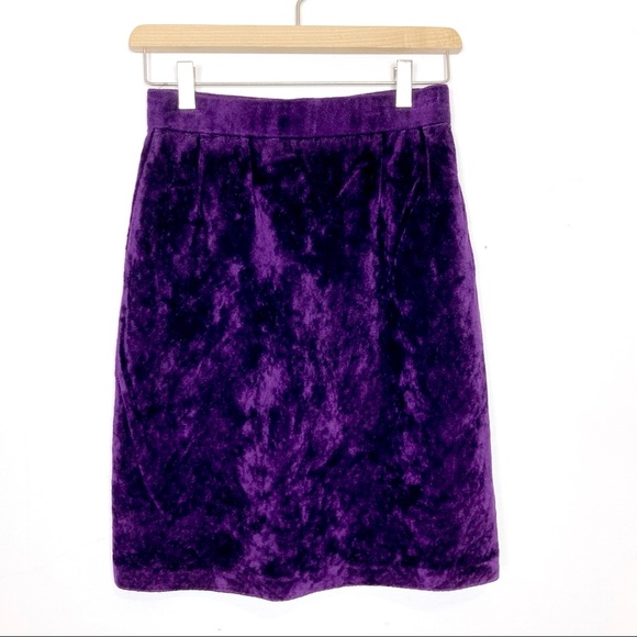Vintage Dresses & Skirts - 3/$25 Vintage velvet mini pencil skirt purple